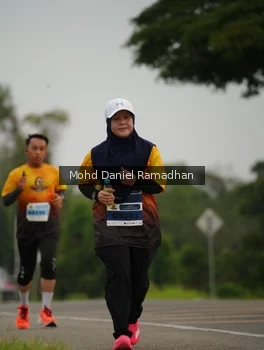 Runner Photo 2043029