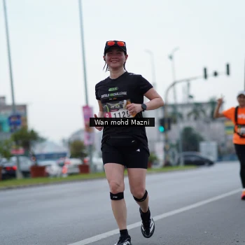 Runner Photo 2043034