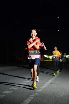 Runner Photo 2043035