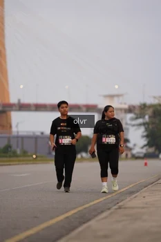 Runner Photo 2043043