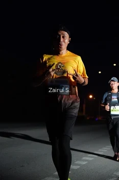 Runner Photo 2043054