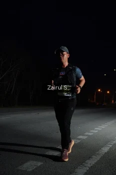 Runner Photo 2043061