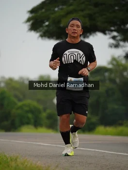 Runner Photo 2043122