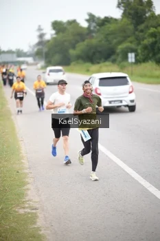 Runner Photo 2043128
