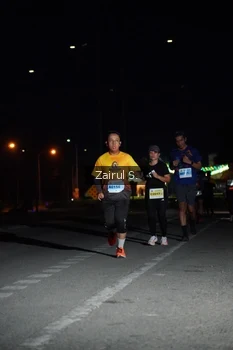 Runner Photo 2043135