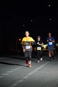 Runner Photo 2043146