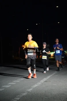 Runner Photo 2043148