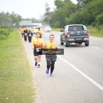 Runner Photo 2043161
