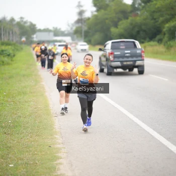 Runner Photo 2043164