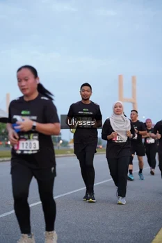 Runner Photo 2043166