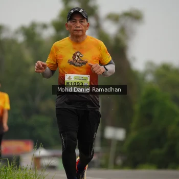 Runner Photo 2043190