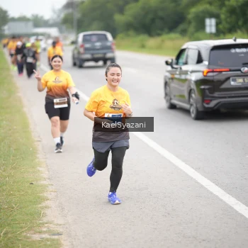 Runner Photo 2043194