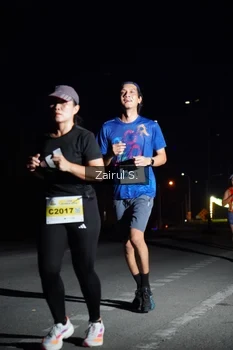 Runner Photo 2043202