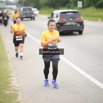 Runner Photo 2043213