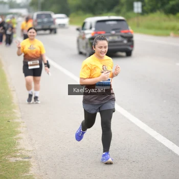 Runner Photo 2043225