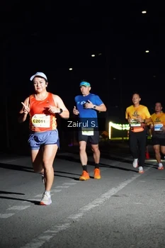 Runner Photo 2043236
