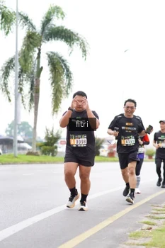 Runner Photo 2043283