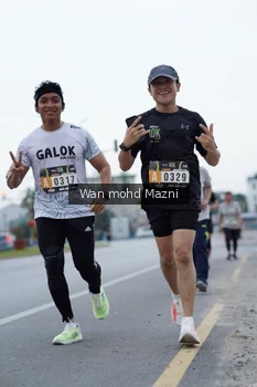 Runner Photo 2043284