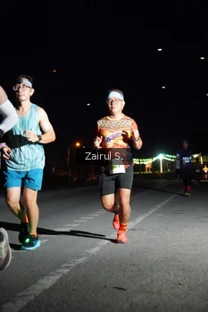 Runner Photo 2043378