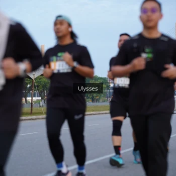 Runner Photo 2043379