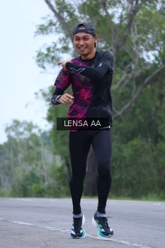 Runner Photo 2043394