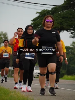 Runner Photo 2043407