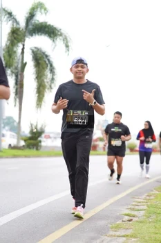 Runner Photo 2043566