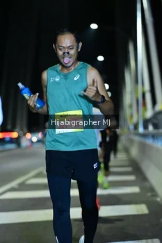 Runner Photo 2043577