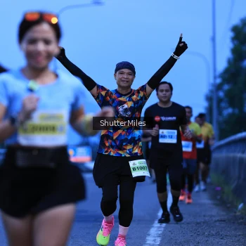 Runner Photo 2043594