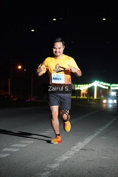 Runner Photo 2043669