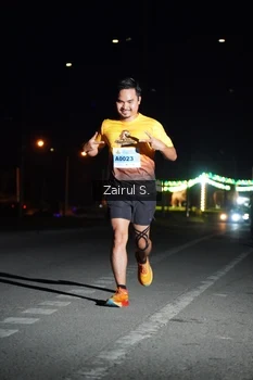 Runner Photo 2043672