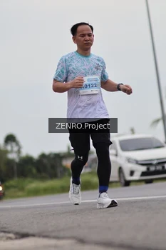 Runner Photo 2043880
