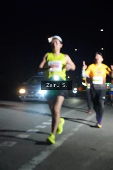 Runner Photo 2043916