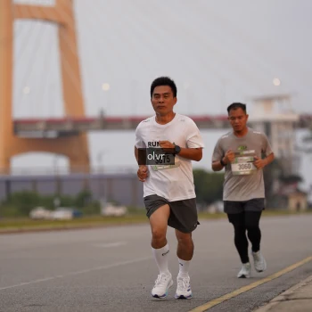 Runner Photo 2043957