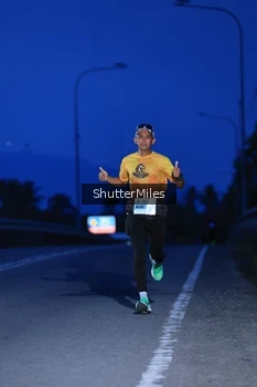 Runner Photo 2043974