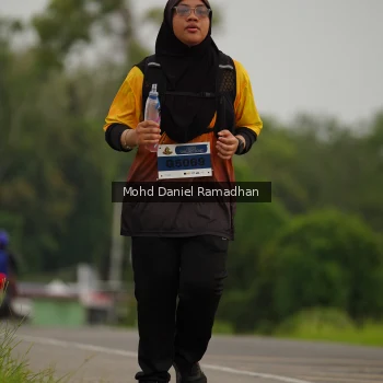 Runner Photo 2043982