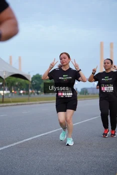 Runner Photo 2044018