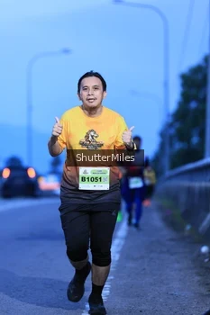 Runner Photo 2044031