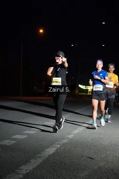 Runner Photo 2044105