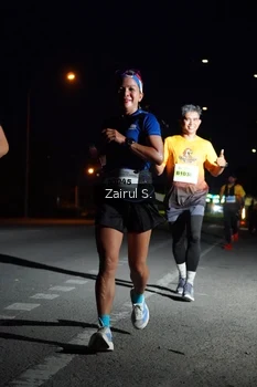 Runner Photo 2044136