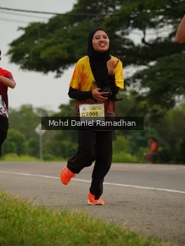 Runner Photo 2044163
