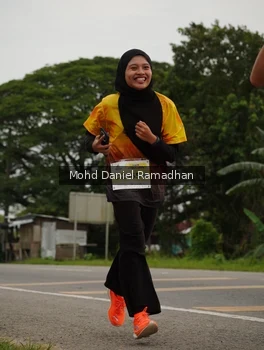 Runner Photo 2044172