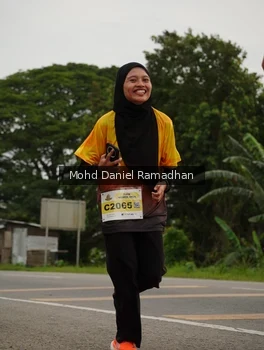Runner Photo 2044176