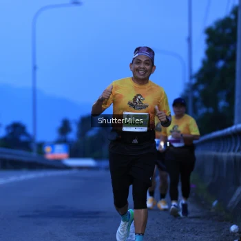 Runner Photo 2044215