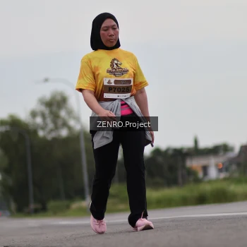 Runner Photo 2044225