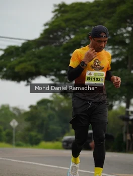 Runner Photo 2044229