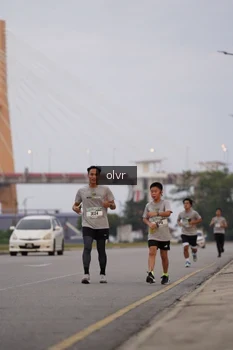 Runner Photo 2044238