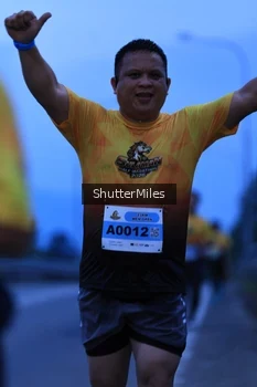 Runner Photo 2044246