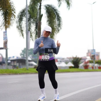 Runner Photo 2044267