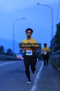 Runner Photo 2044282